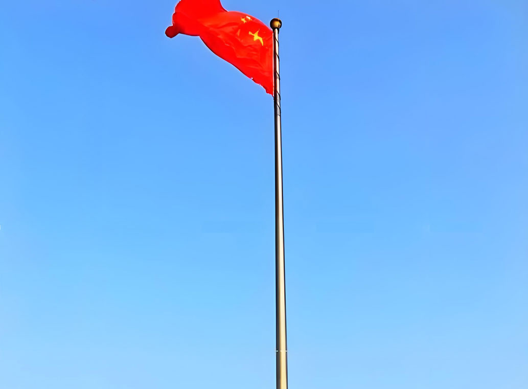 Asta de bandera de titanio